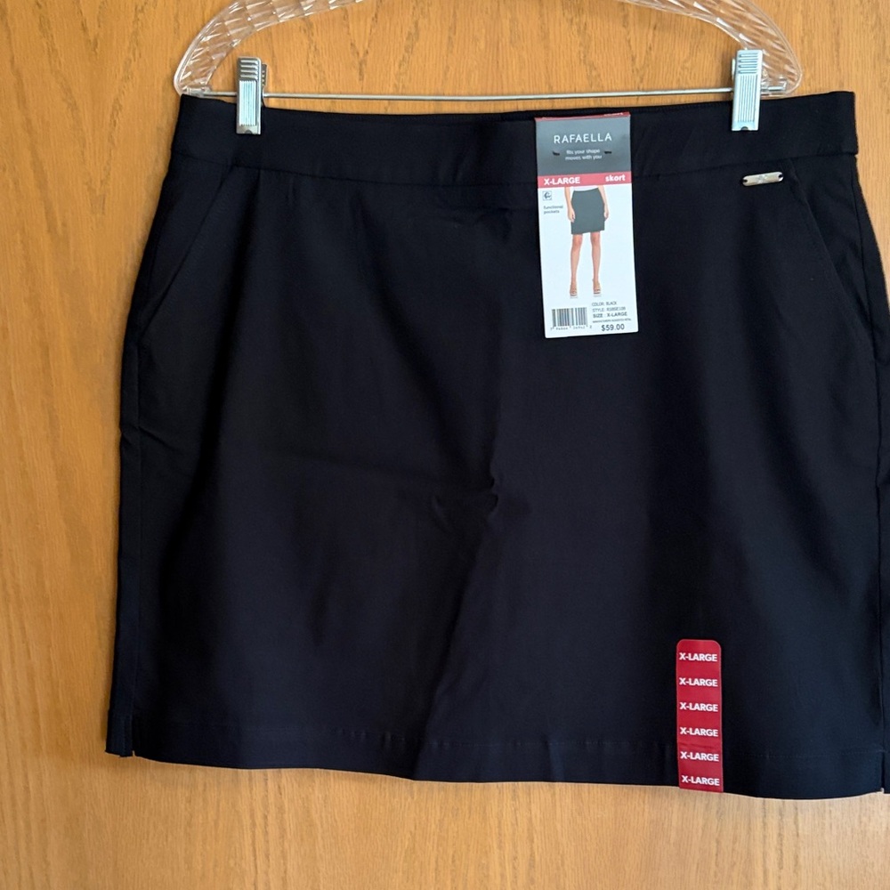 RAFAELLA Black Straight Skirt